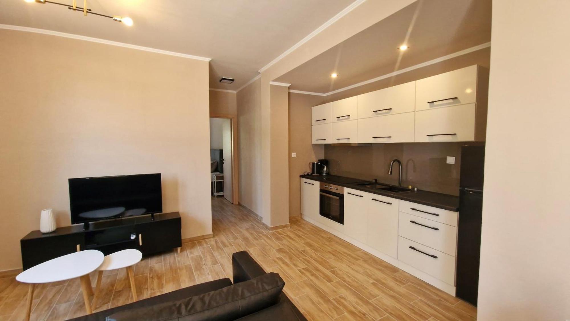Efi House * Alepou